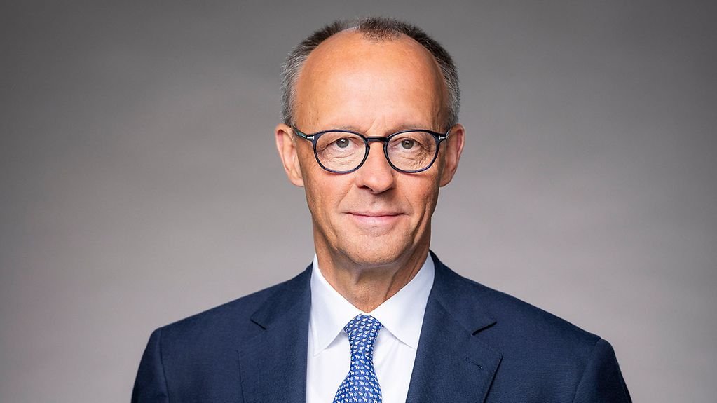 welchen beruf hat friedrich merz gelernt